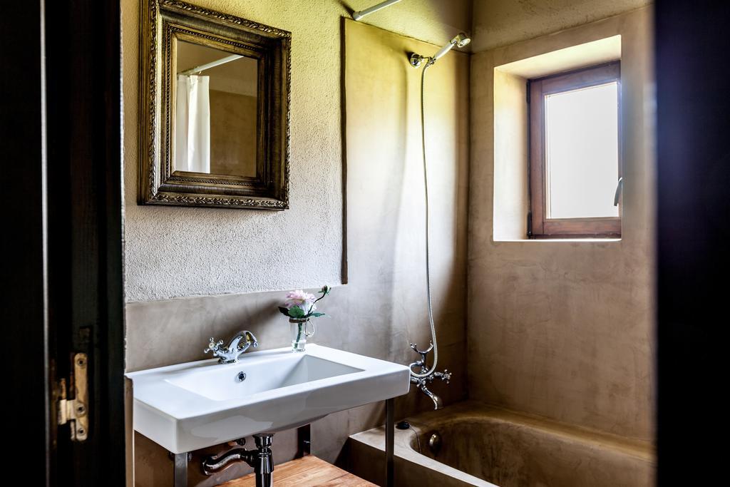 Estanca La Pau - Adults Only Guest House Malla Екстериор снимка