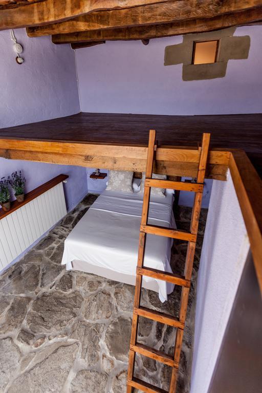 Estanca La Pau - Adults Only Guest House Malla Екстериор снимка
