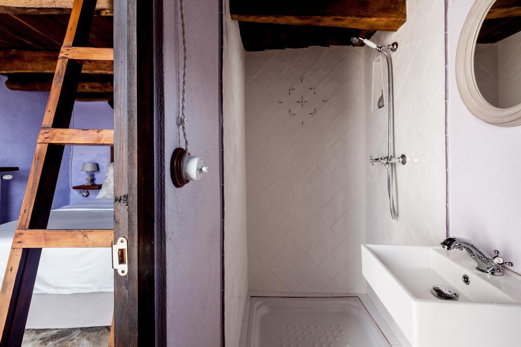 Estanca La Pau - Adults Only Guest House Malla Екстериор снимка